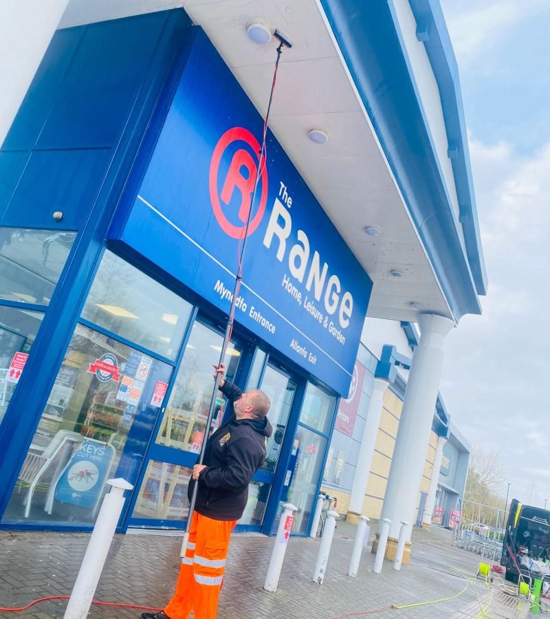 Domestic Commercial cladding cleaning